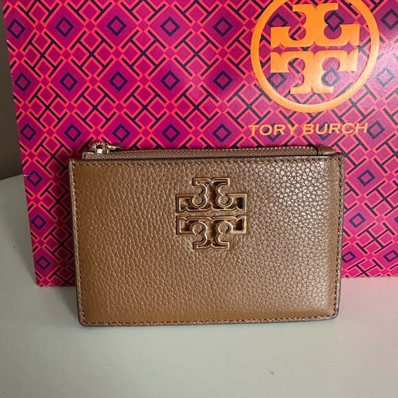 Tory Burch Handbags - Tory Burch Gold Card Holder